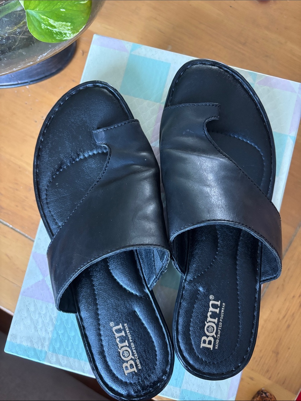 Born Black Leather Crossover Slide Sandals